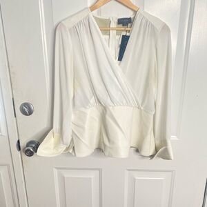 WHITE HOUSE BLACK MARKET Elegant Blouse